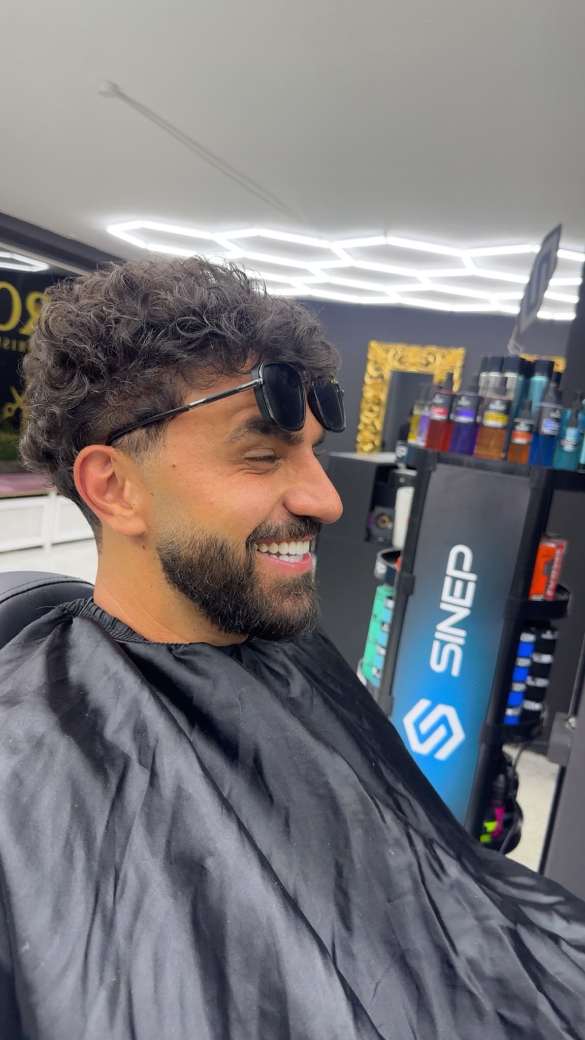 ROJ Salon Arbeit 1